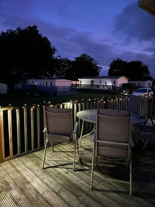 Апартаменты No29 At Three Lochs Holiday Park Balminnoch Экстерьер фото